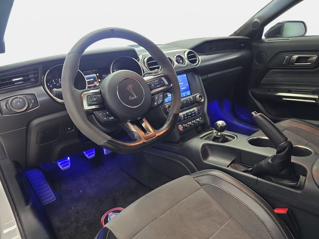 Certified 2020 Ford Mustang Shelby GT350 w/ Technology Package RWD image 13