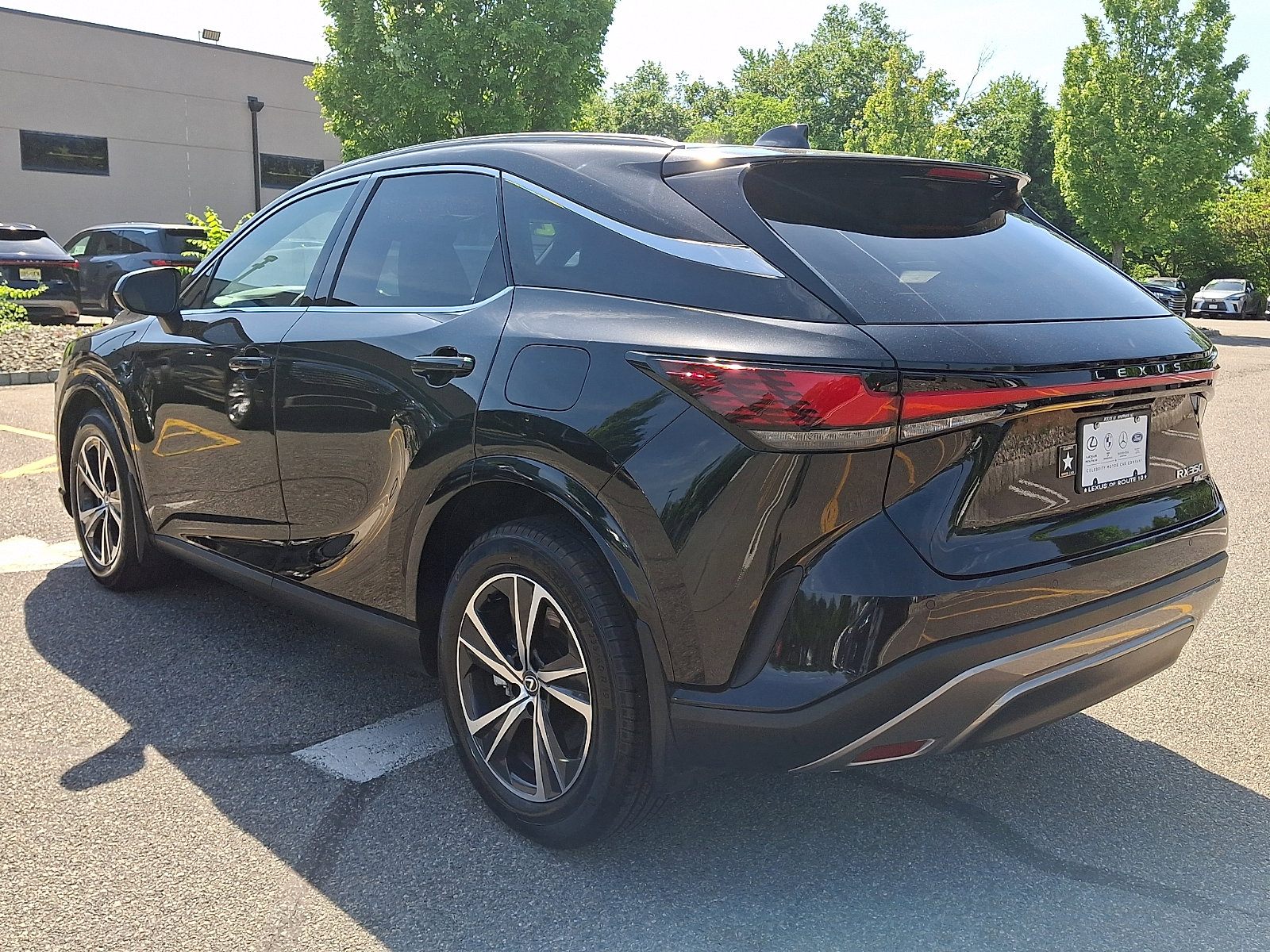 Certified 2023 Lexus RX 350 Premium w/ Accessory Package AWD/4WD image 4