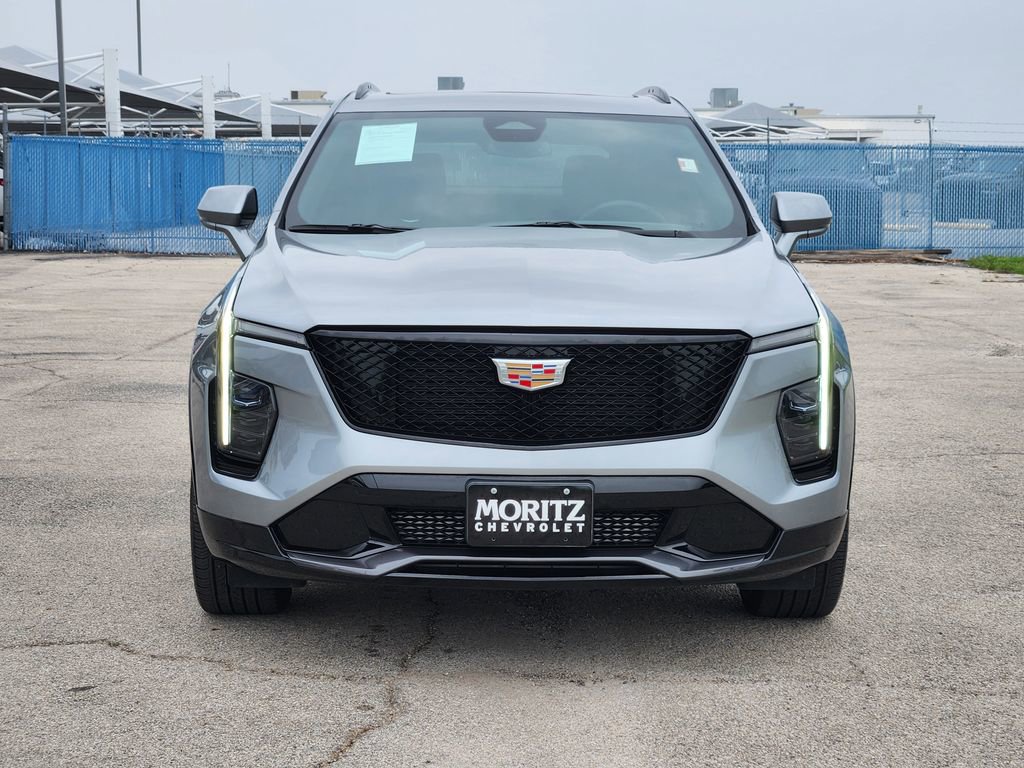 Used 2024 Cadillac XT4 Sport w/ Cold Weather Package FWD image 2