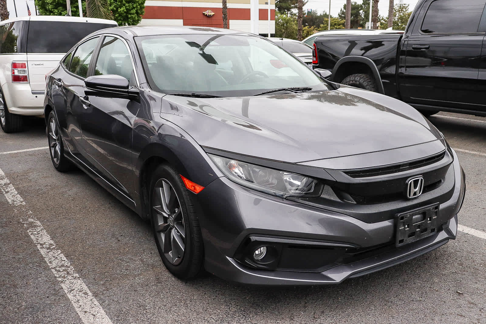 Used 2019 Honda Civic EX-L image 8