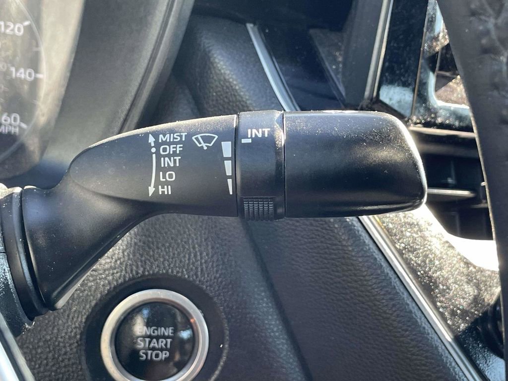 Used 2024 Toyota Corolla SE FWD image 31