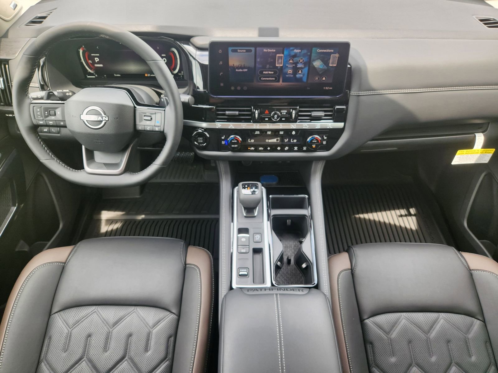 New 2026 Nissan Pathfinder Platinum FWD image 23