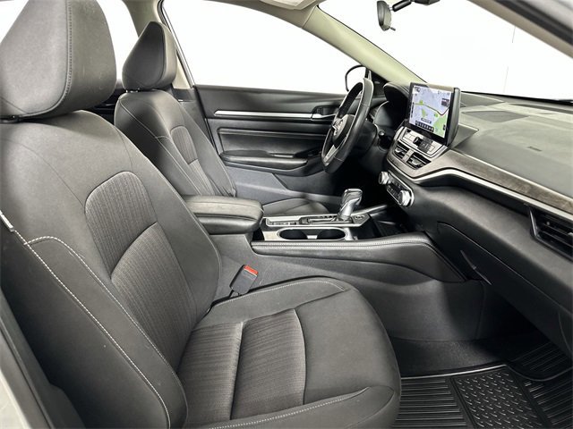 Used 2023 Nissan Altima 2.5 SV w/ SV Premium Package image 29