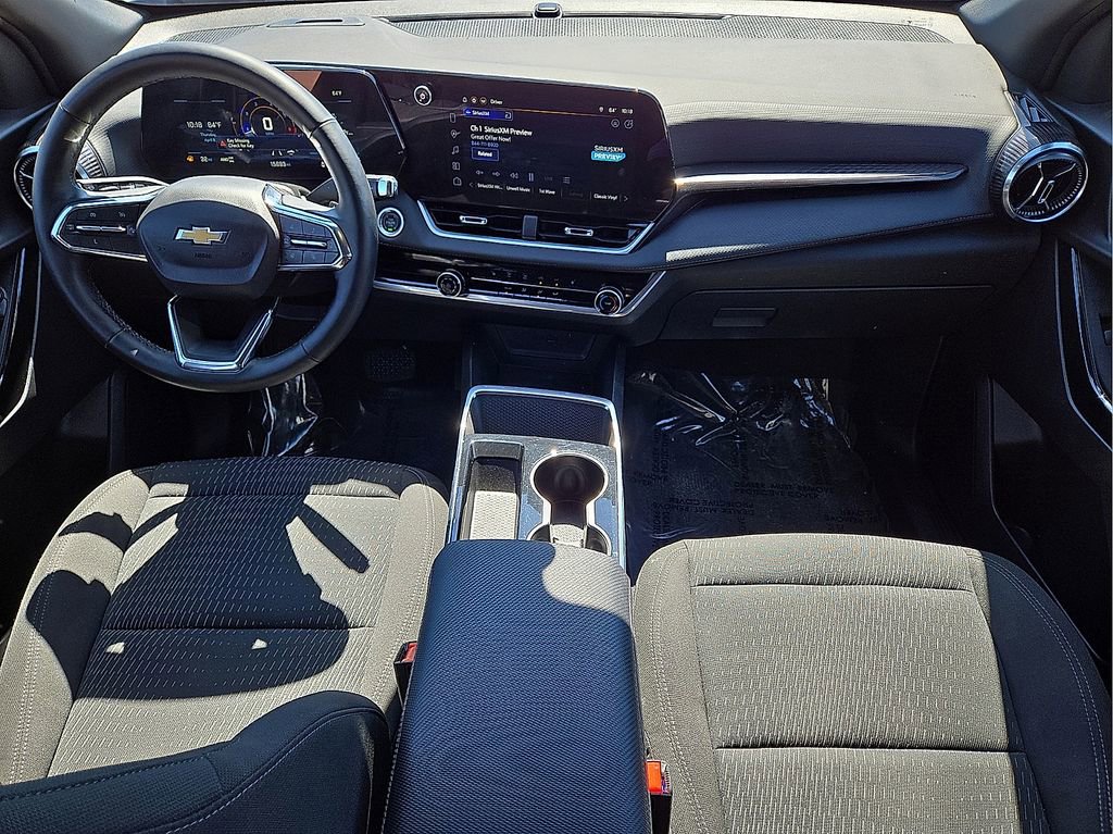 Used 2025 Chevrolet Equinox LT AWD/4WD image 15