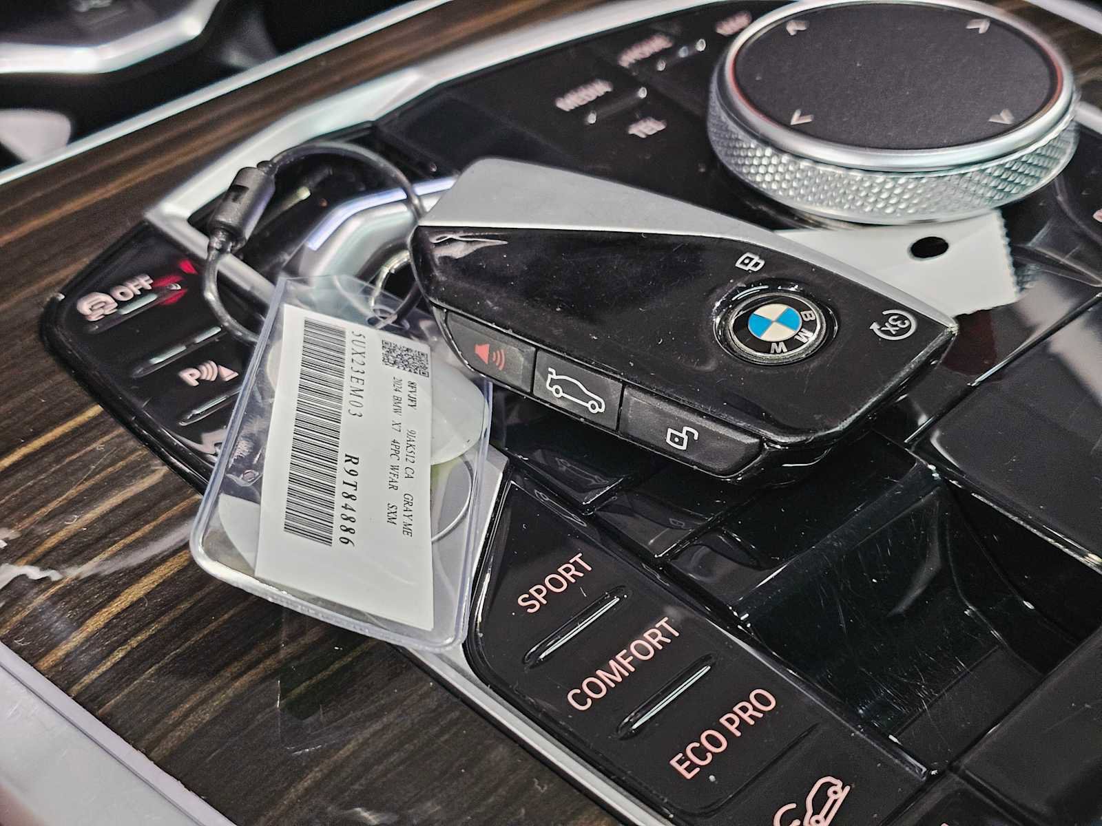 Used 2024 BMW X7 xDrive40i image 31