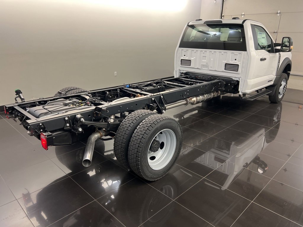 New 2026 Ford F550 4x4 Regular Cab Super Duty image 6