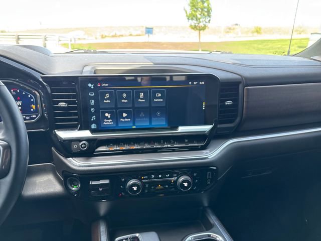 Certified 2023 Chevrolet Silverado 1500 High Country w/ Technology Package AWD/4WD image 19