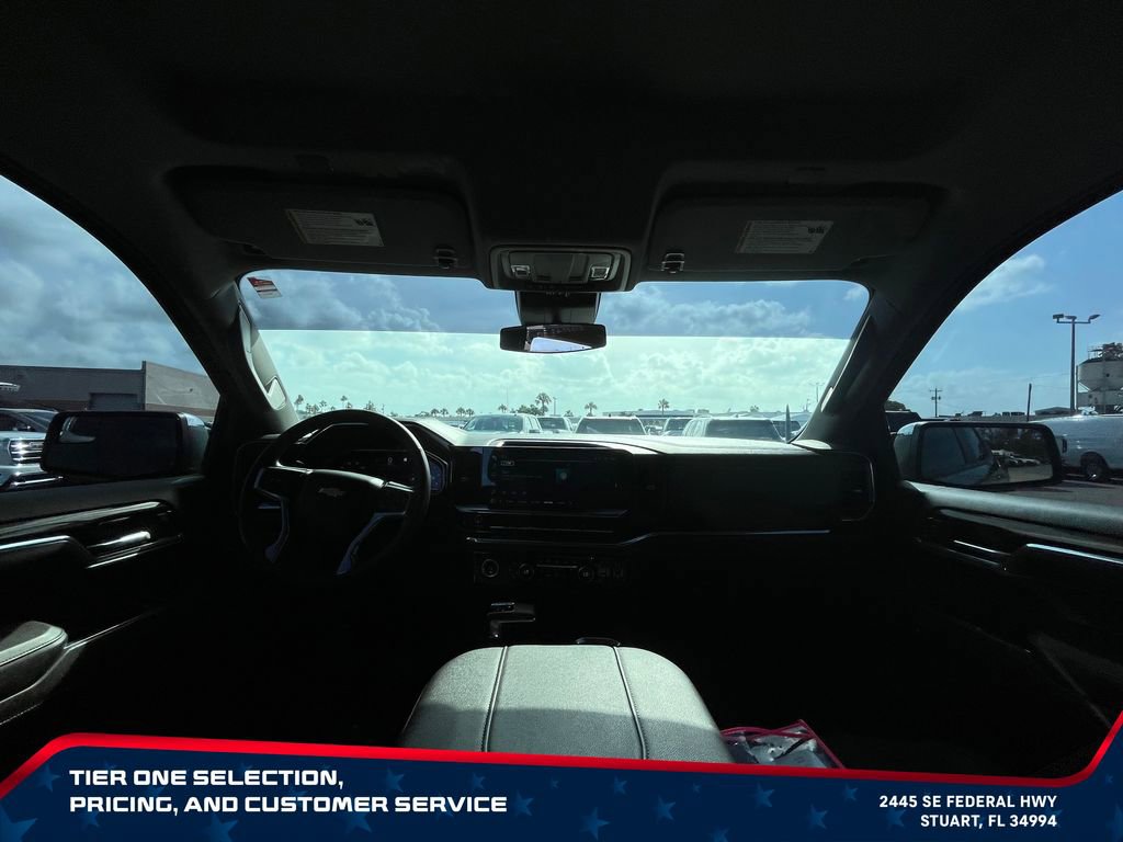 Used 2023 Chevrolet Silverado 1500 LT AWD/4WD image 14