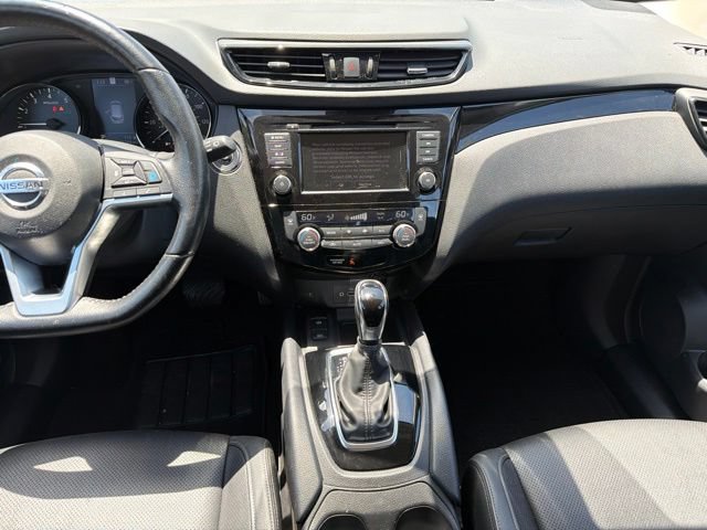 Used 2022 Nissan Rogue Sport SL FWD image 20