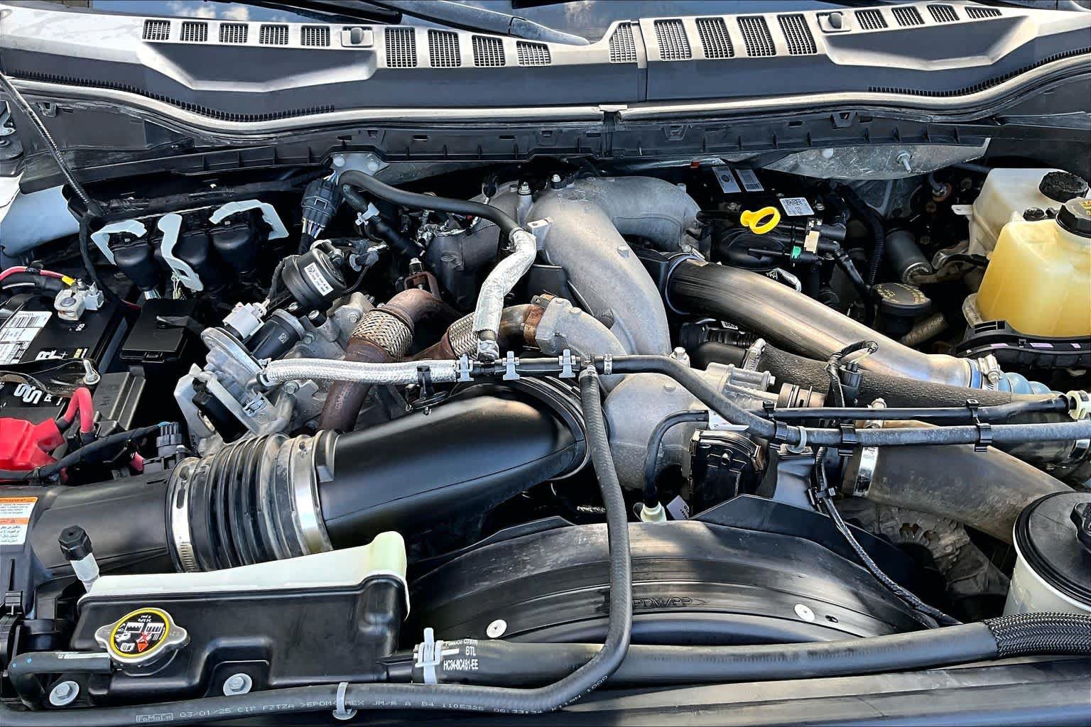 Used 2021 Ford F350 Platinum AWD/4WD image 33