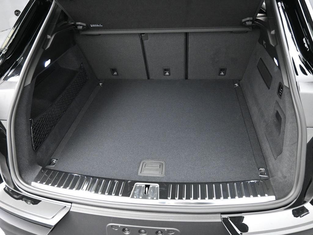 New 2026 Porsche Cayenne S image 34