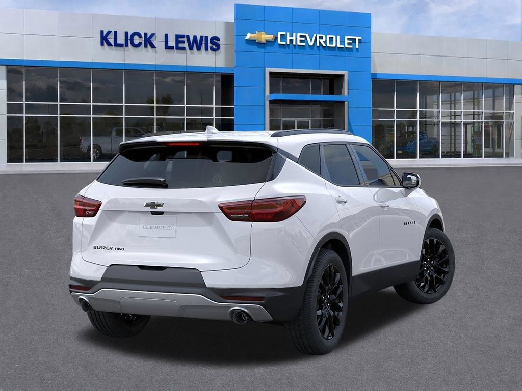 New 2026 Chevrolet Blazer LT w/ Sound & Technology Package AWD/4WD image 4