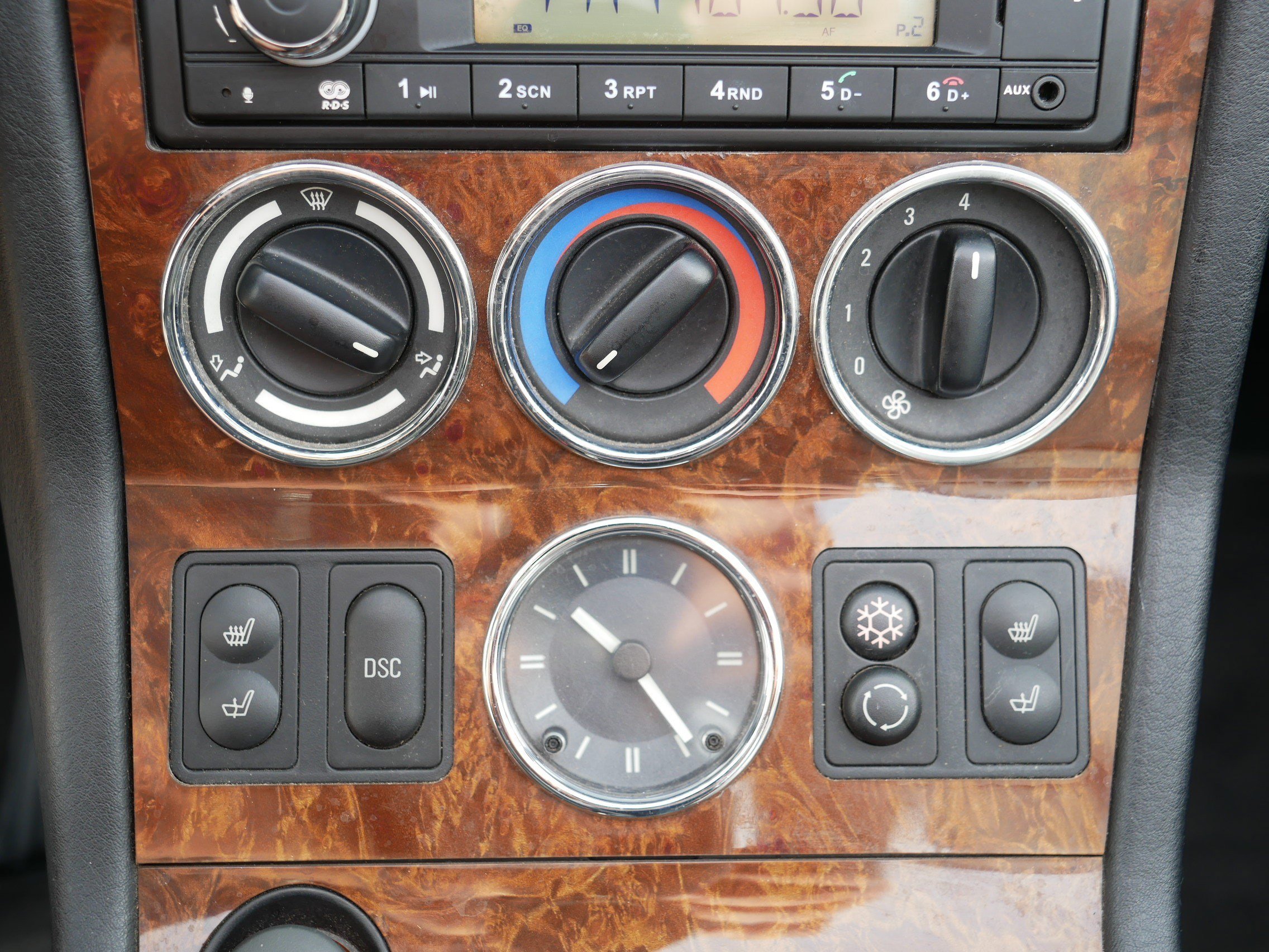 Used 2002 BMW Z3 2.5i RWD image 23