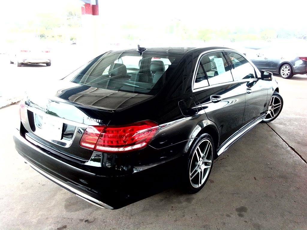 Used 2015 Mercedes-Benz E 350 4MATIC Sedan image 5