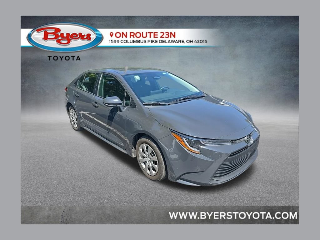 Used 2025 Toyota Corolla LE FWD image 1