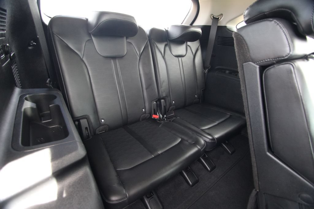 Used 2024 Kia Sorento S FWD image 10