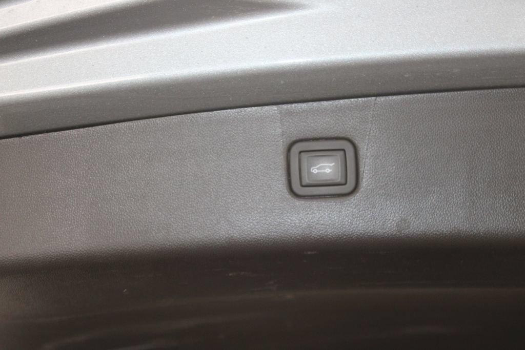 Used 2024 Chevrolet Blazer LT w/ Convenience Package FWD image 28
