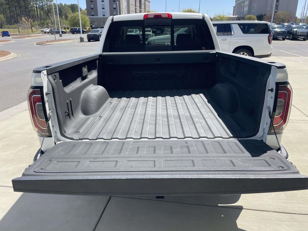 Used 2016 GMC Sierra 1500 Denali w/ Denali Ultimate Package image 9