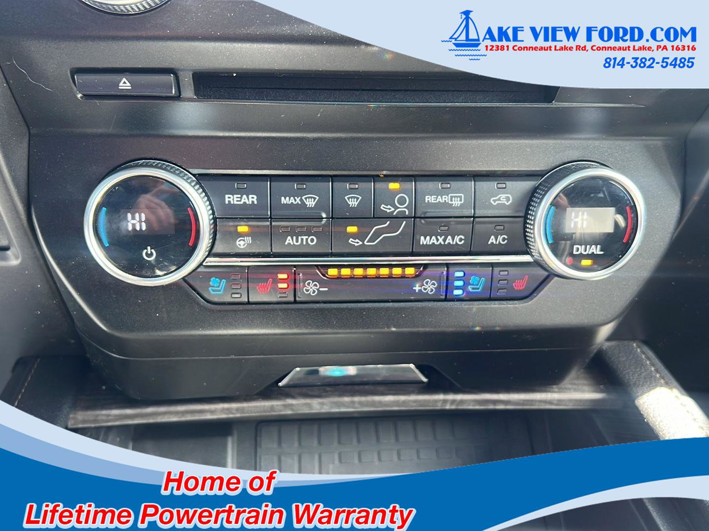 Used 2018 Ford Expedition Limited image 26