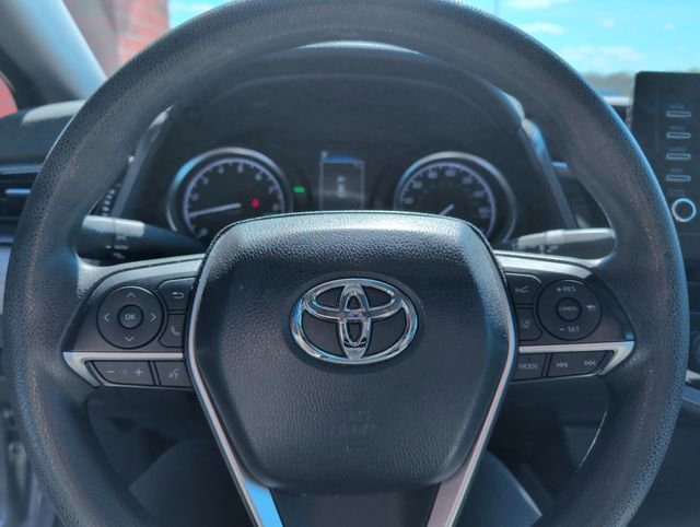 Used 2024 Toyota Camry LE w/ Convenience Package image 20
