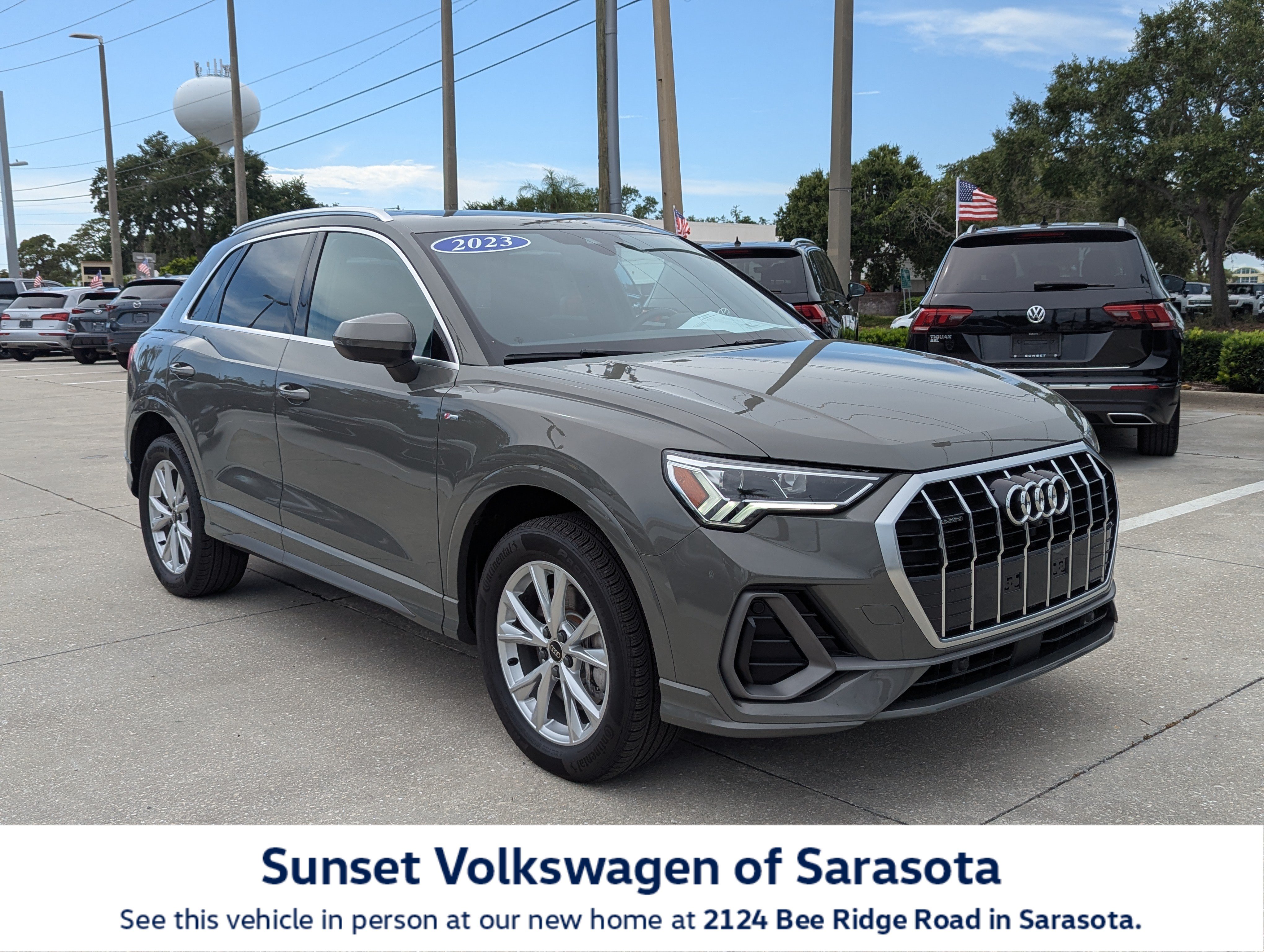 Used 2023 Audi Q3 2.0T Premium Plus w/ Premium Plus Package AWD/4WD image 1