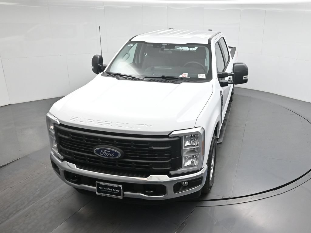 New 2026 Ford F250 XL w/ XL Chrome Package RWD image 33