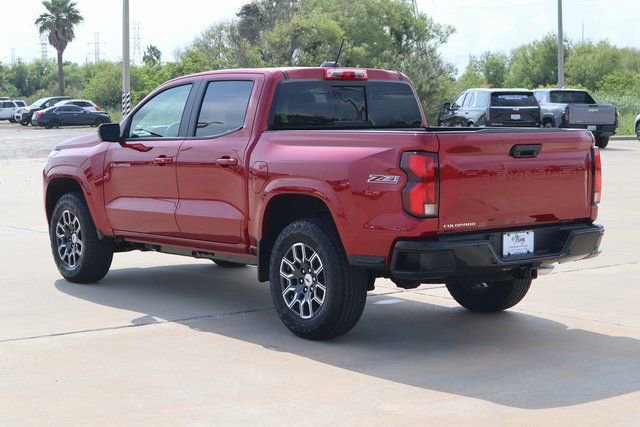 New 2025 Chevrolet Colorado Z71 w/ Technology Package AWD/4WD image 6