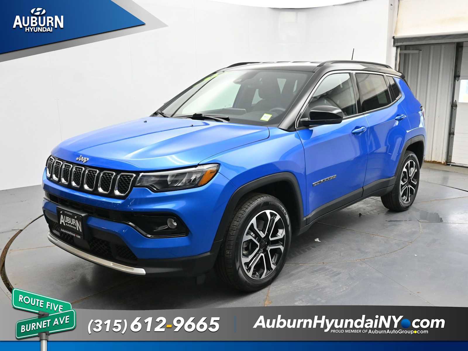 Used 2024 Jeep Compass Limited AWD/4WD image 16