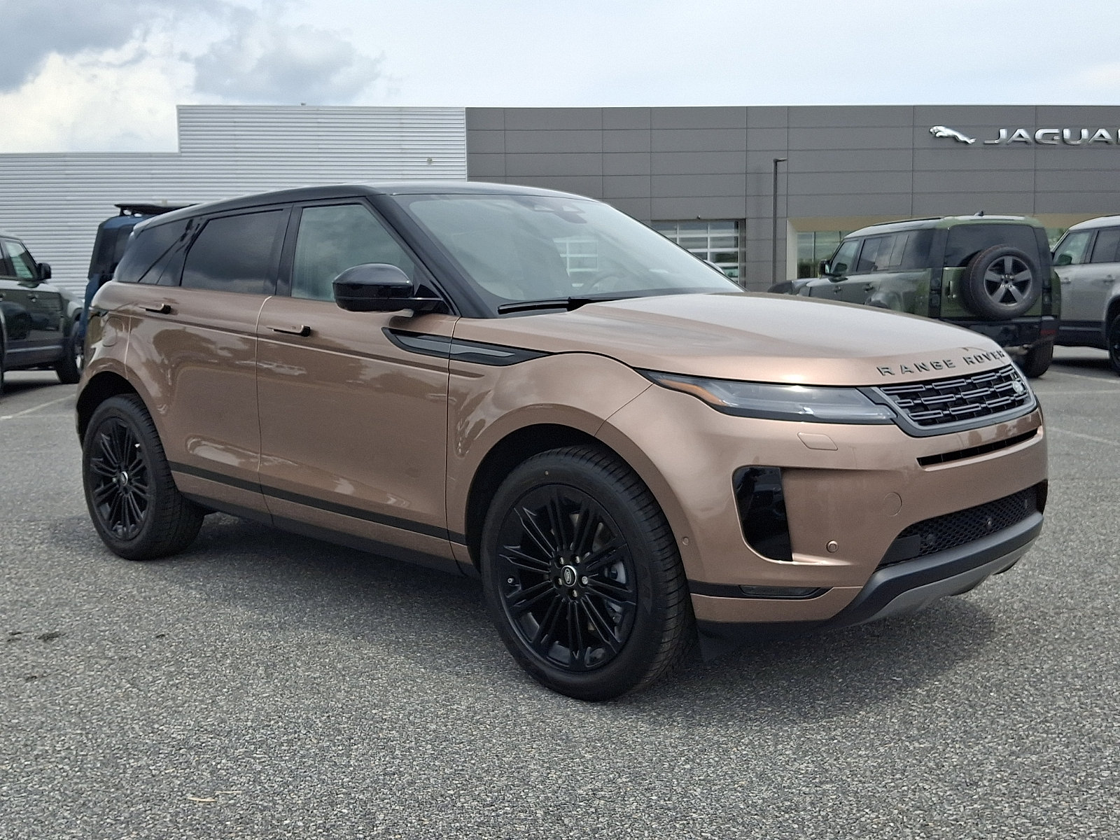New 2026 Land Rover Range Rover Evoque S AWD/4WD image 7