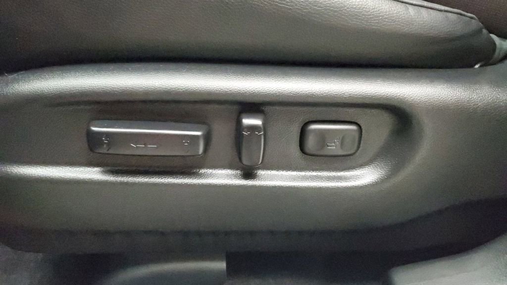 Used 2025 Honda Ridgeline Black Edition image 23