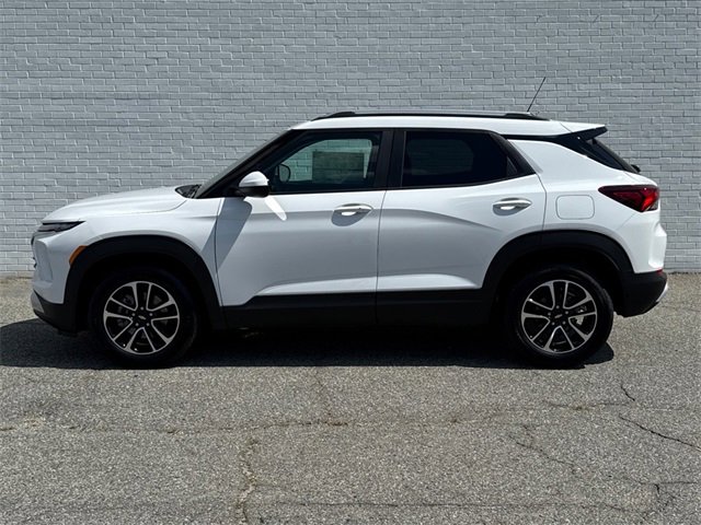 New 2026 Chevrolet TrailBlazer LT w/ Convenience Package image 2
