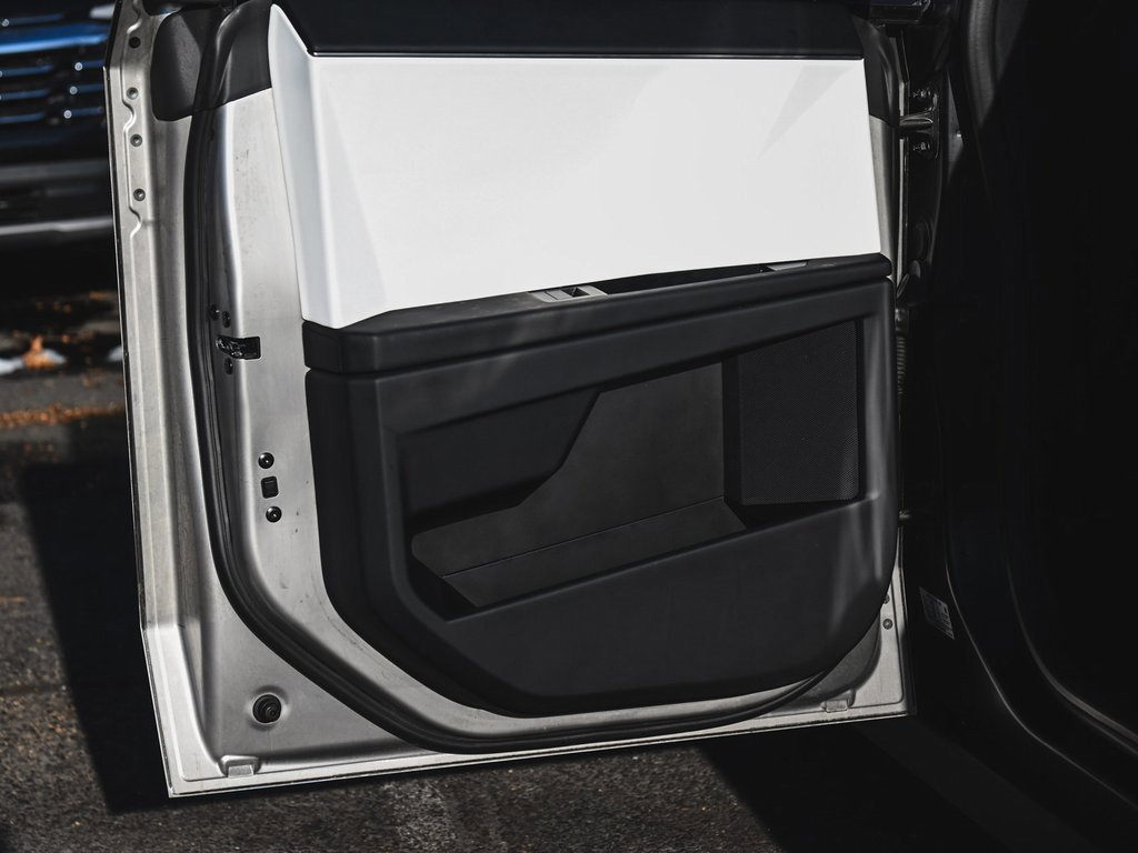 Used 2024 Tesla Cybertruck AWD Crew Cab image 11