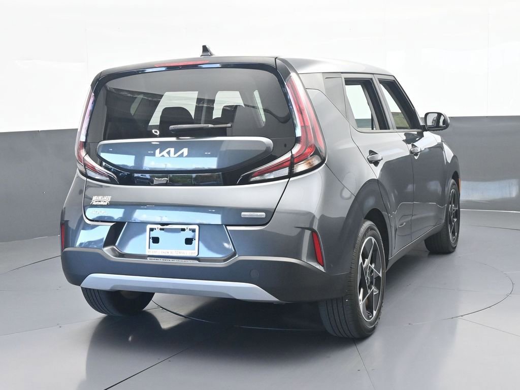 Used 2023 Kia Soul EX image 5
