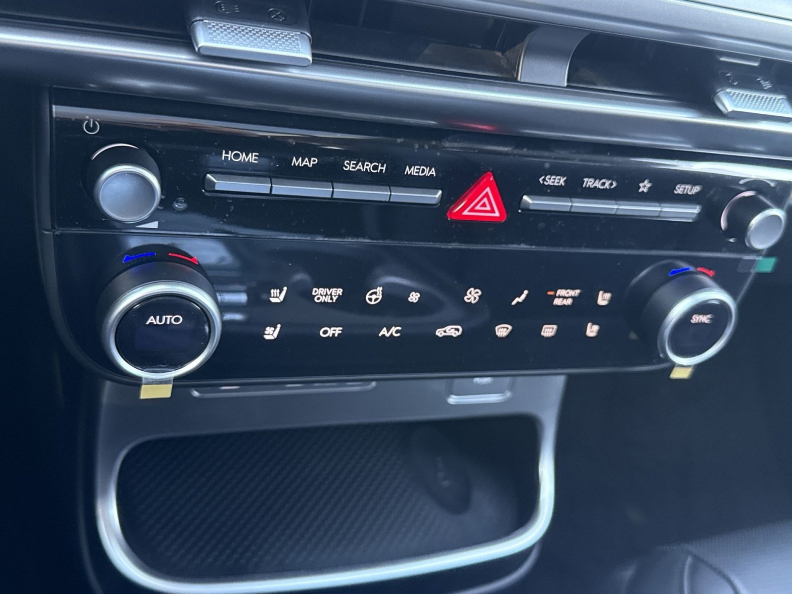 New 2026 Hyundai Ioniq 9 Limited image 21