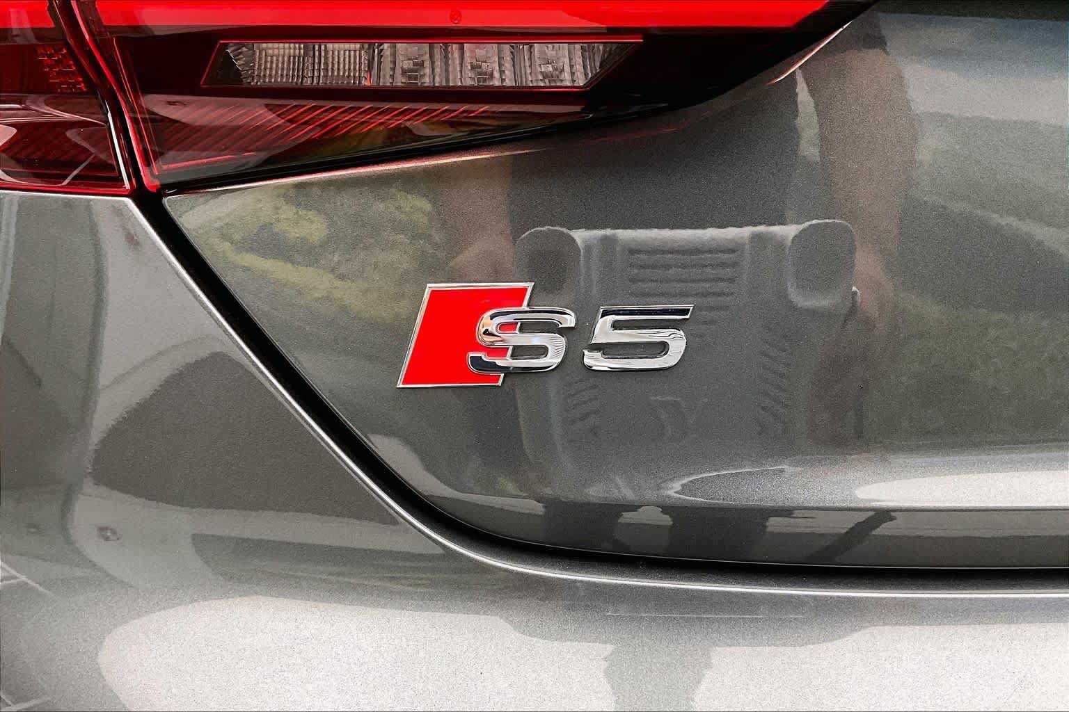 Used 2021 Audi S5 Premium Plus w/ Premium Plus Package AWD/4WD image 32