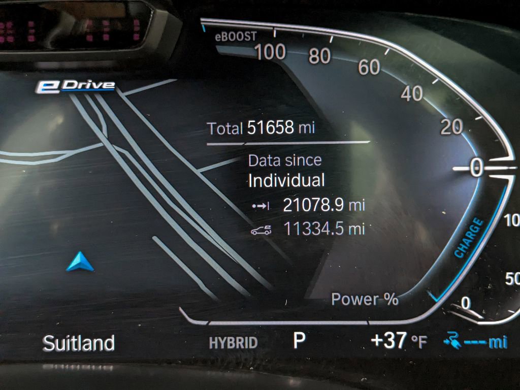 Used 2021 BMW X5 xDrive45e w/ Premium Package image 36