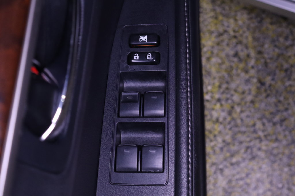 Used 2013 Lexus ES 350 w/ Premium Pkg FWD image 39