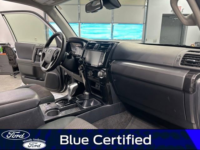 Used 2023 Toyota 4Runner TRD Off-Road image 29