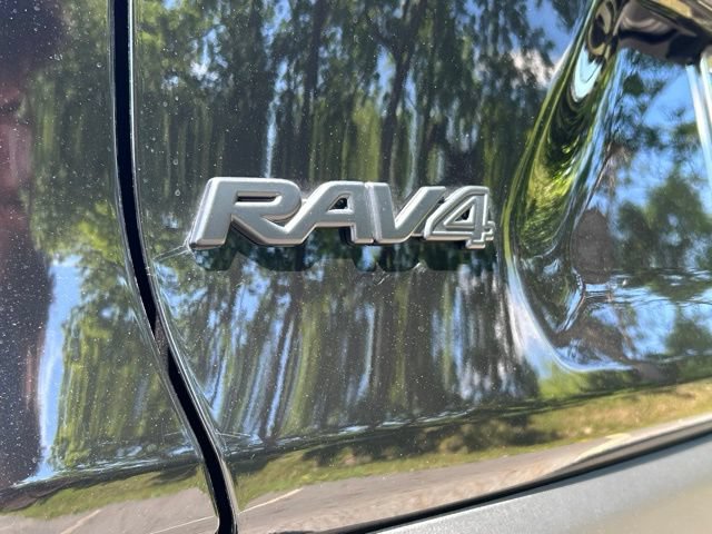 Certified 2023 Toyota RAV4 AWD Hybrid image 16