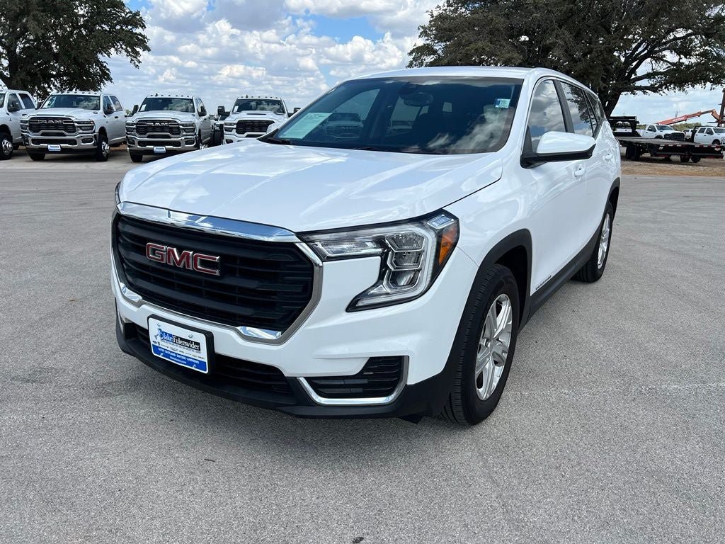 Used 2024 GMC Terrain SLE FWD image 10