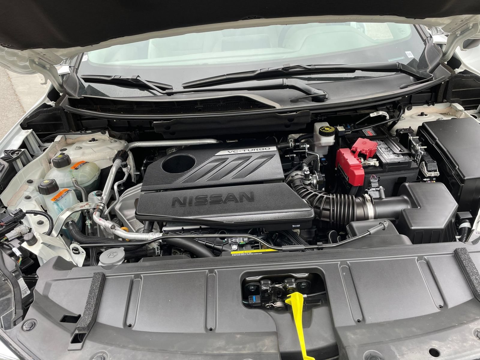 Used 2025 Nissan Rogue SV FWD image 34