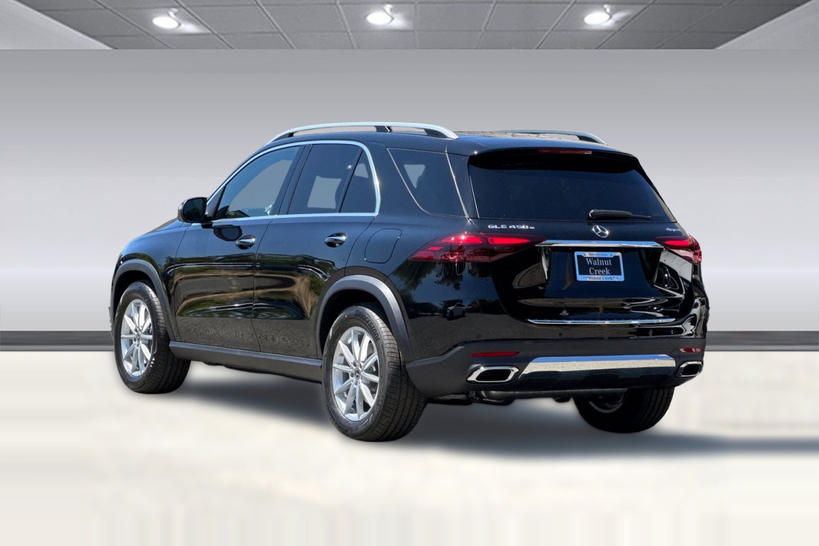 New 2026 Mercedes-Benz GLE 450e 4MATIC image 3