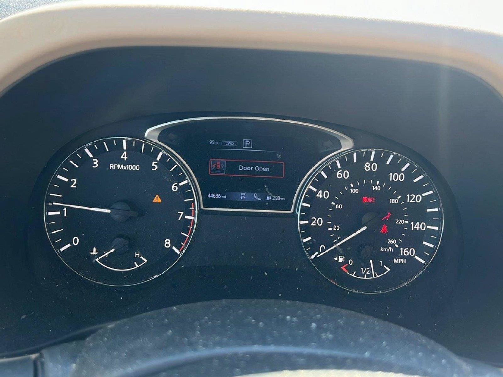 Used 2020 Nissan Pathfinder Platinum AWD/4WD image 9