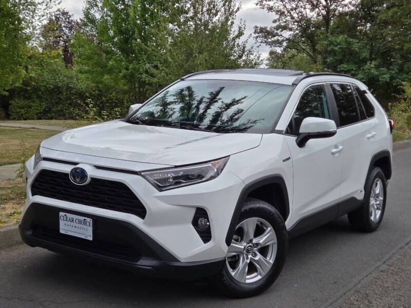 Used 2020 Toyota RAV4 XLE w/ Convenience Package image 6
