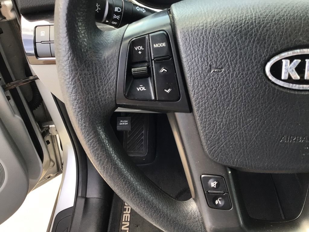 Used 2013 Kia Sorento LX w/ Third Row Pkg image 18