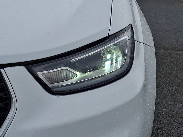 Used 2024 Chrysler Pacifica Pinnacle image 9