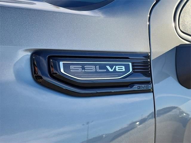 New 2026 GMC Sierra 1500 Elevation w/ X31 Off-Road Package AWD/4WD image 10