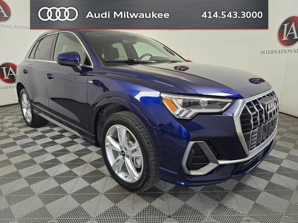 Certified 2023 Audi Q3 2.0T Premium Plus w/ Premium Plus Package AWD/4WD image 1