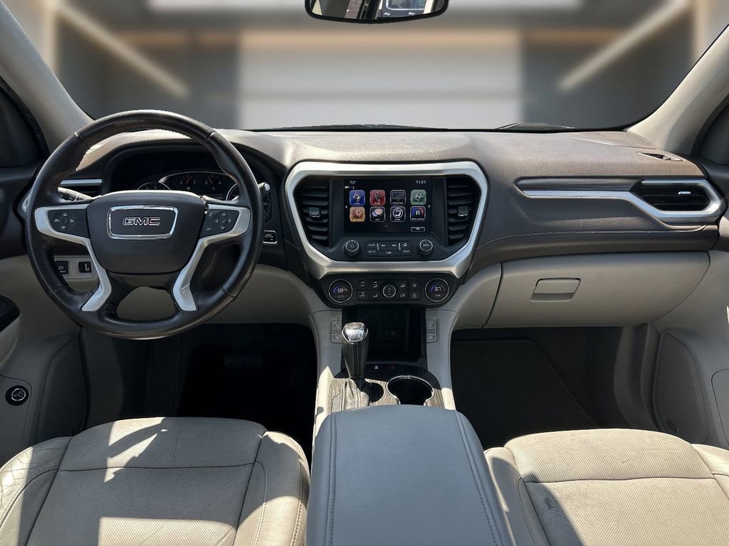 Used 2018 GMC Acadia SLT FWD image 10