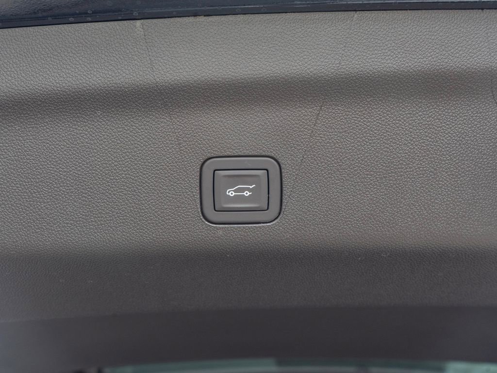 Used 2026 Cadillac Escalade V w/ LPO, ONYX Package image 34